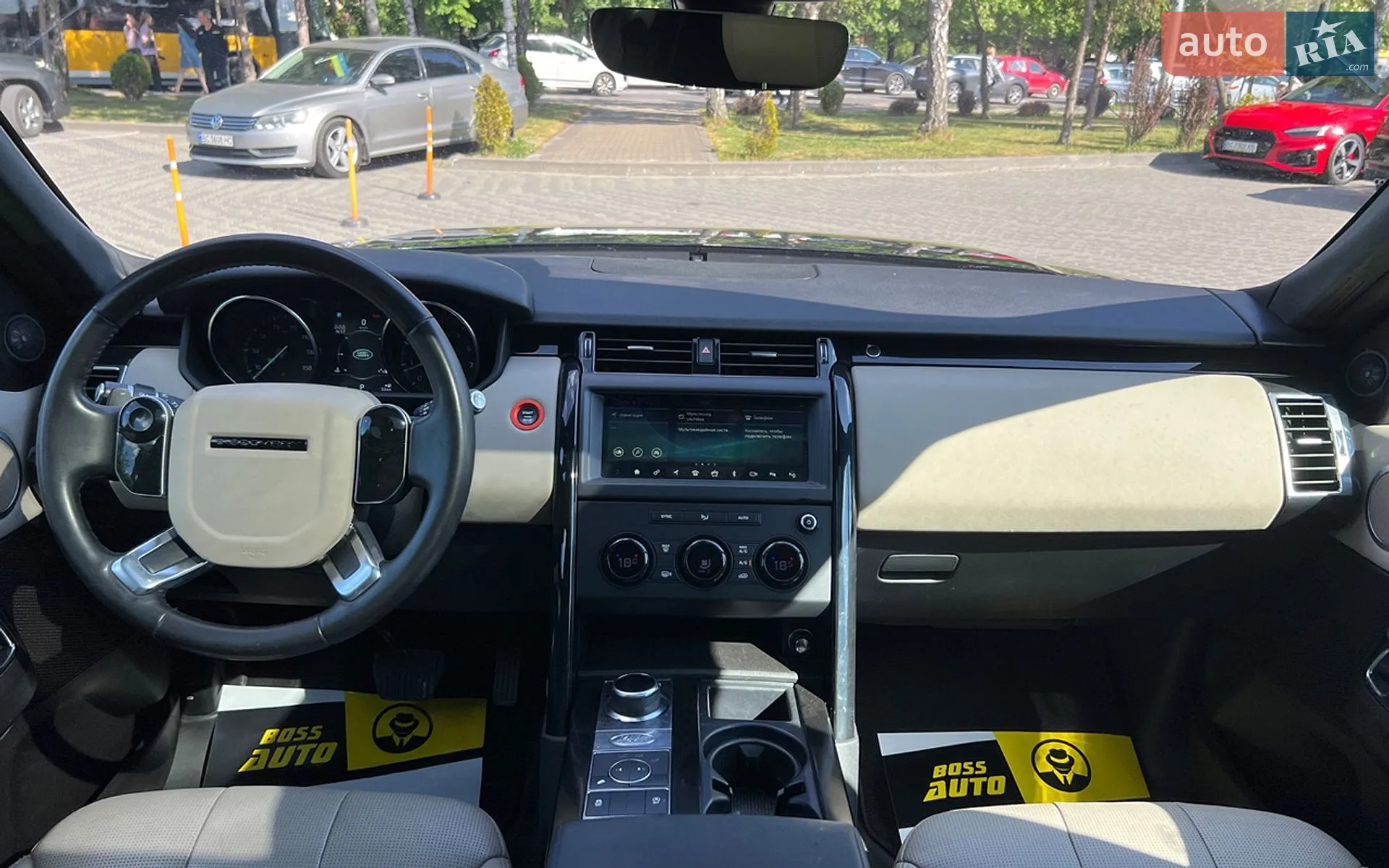 2018 Land Rover Discovery - мініатюра 14
