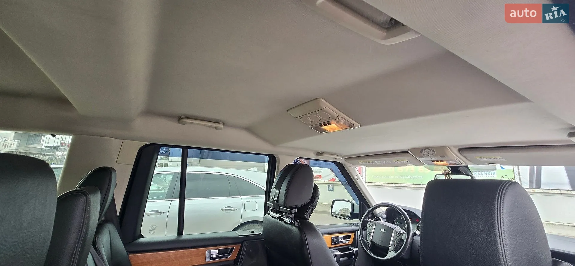 2011 Land Rover Discovery - мініатюра 24
