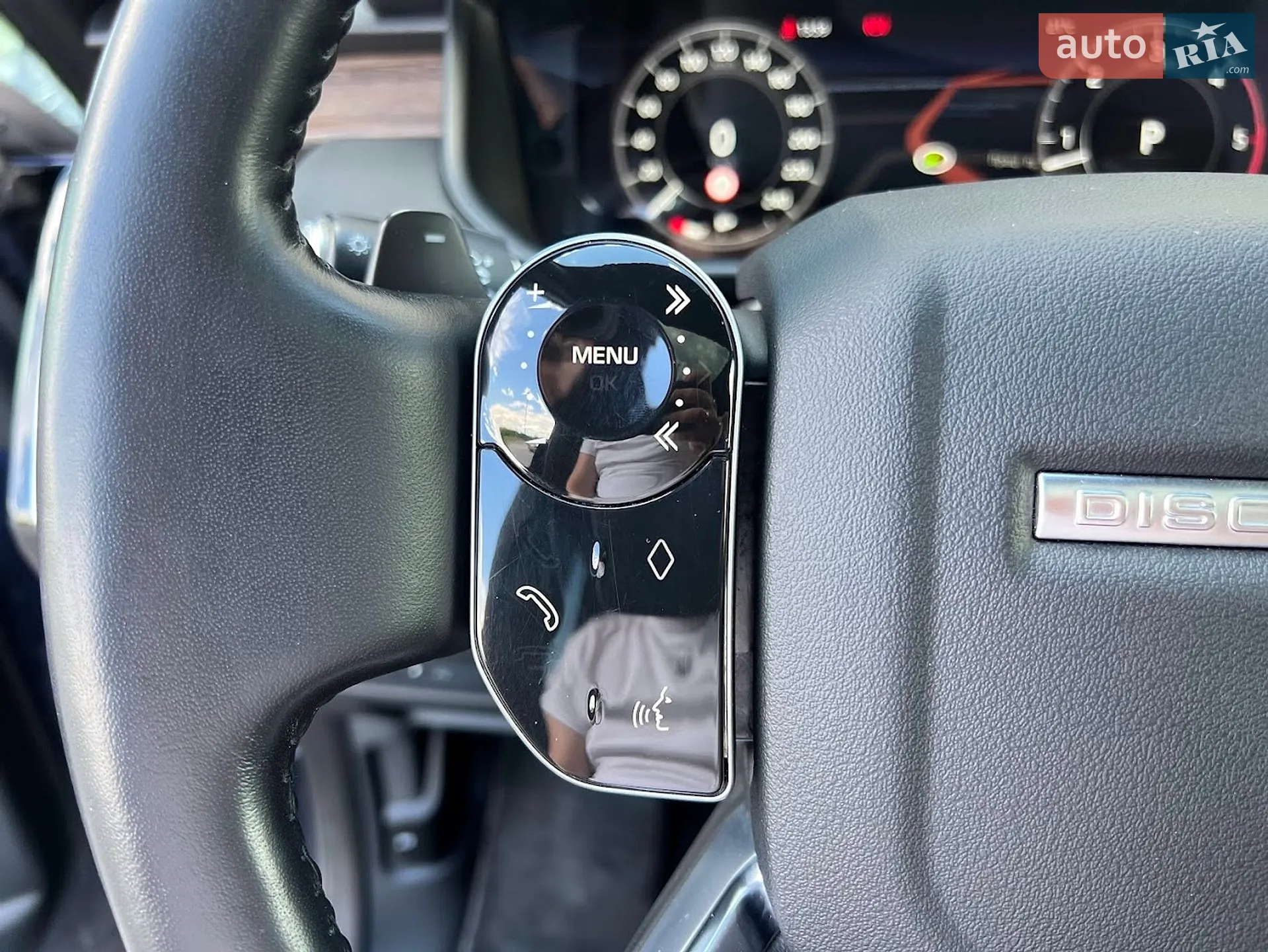 2019 Land Rover Discovery - мініатюра 18