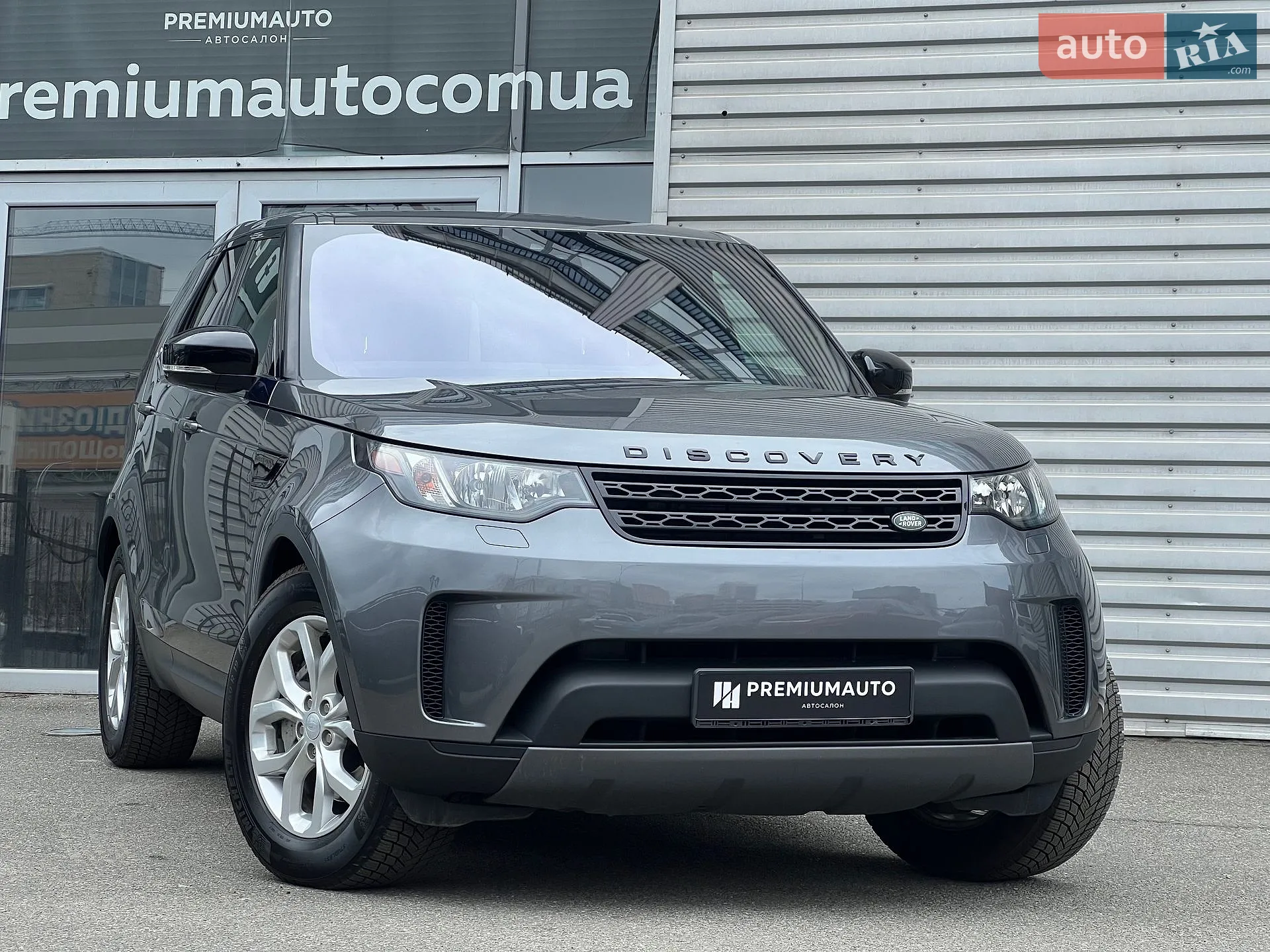 2018 Land Rover Discovery - мініатюра 2