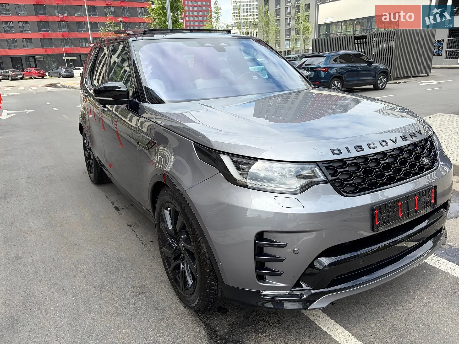 2021 Land Rover Discovery - мініатюра 19