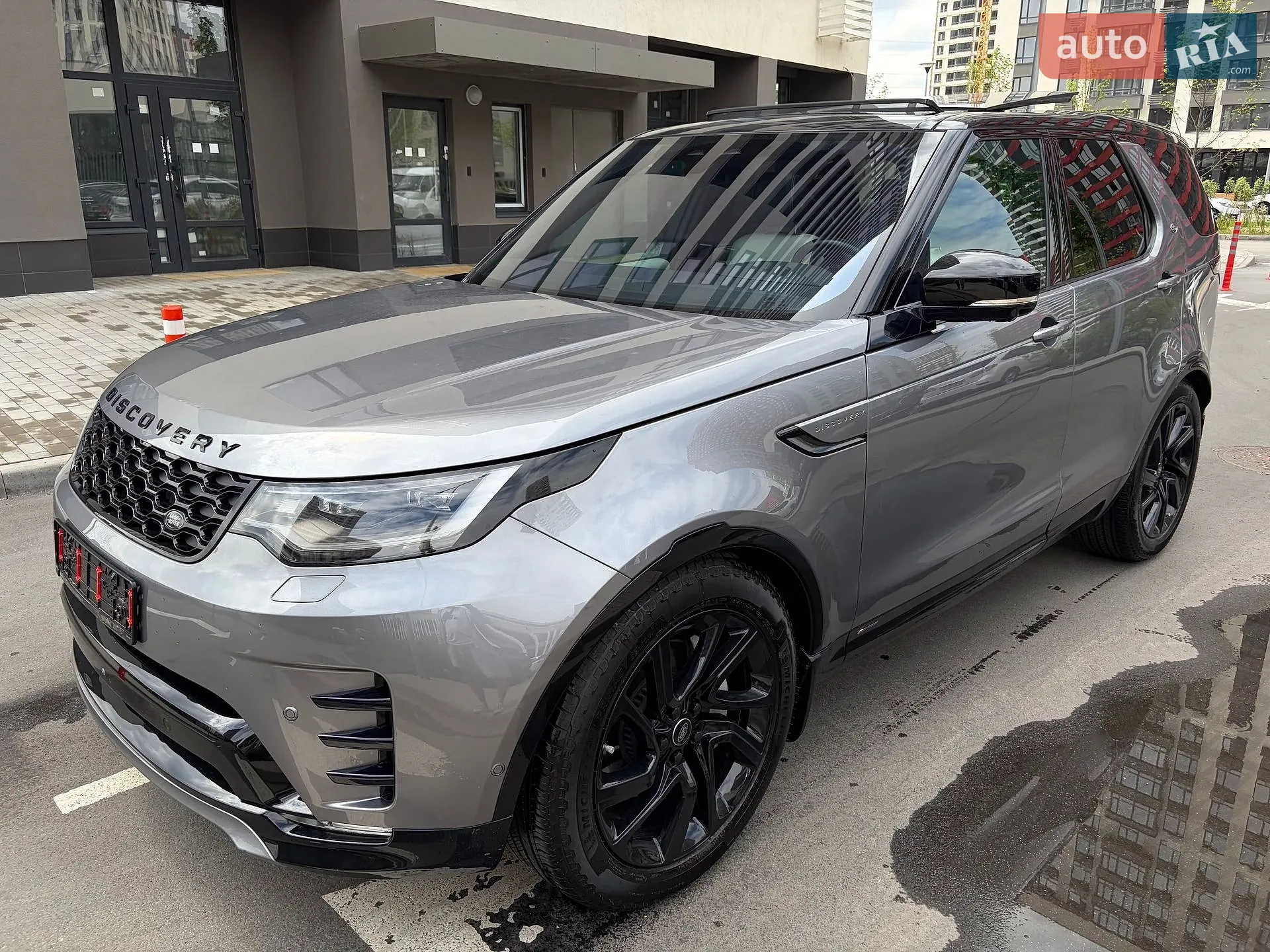 2021 Land Rover Discovery - мініатюра 56
