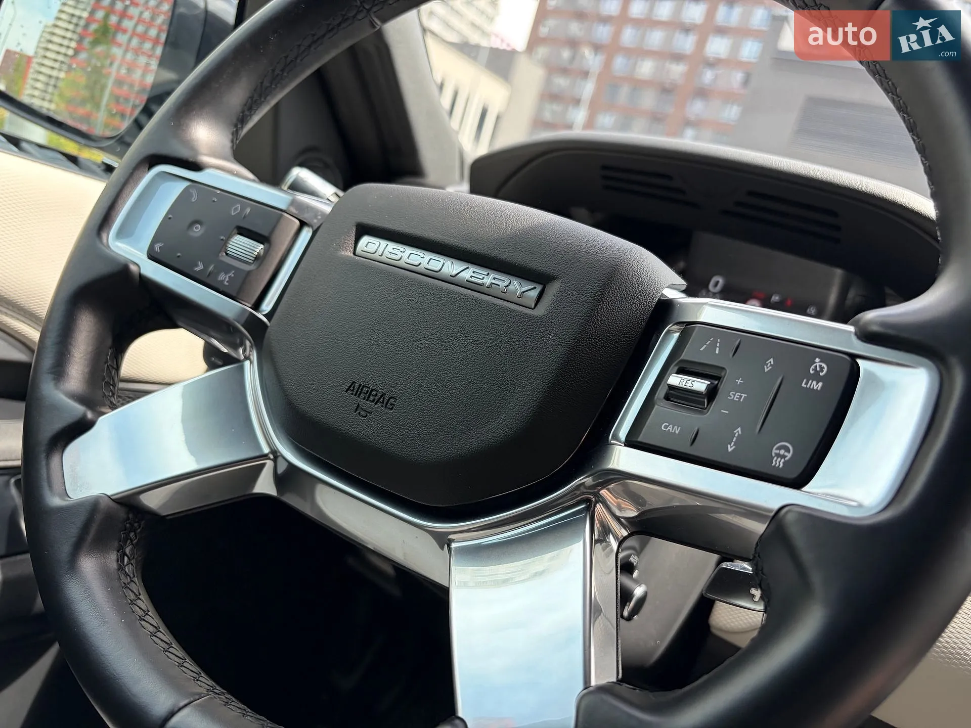 2021 Land Rover Discovery - мініатюра 66