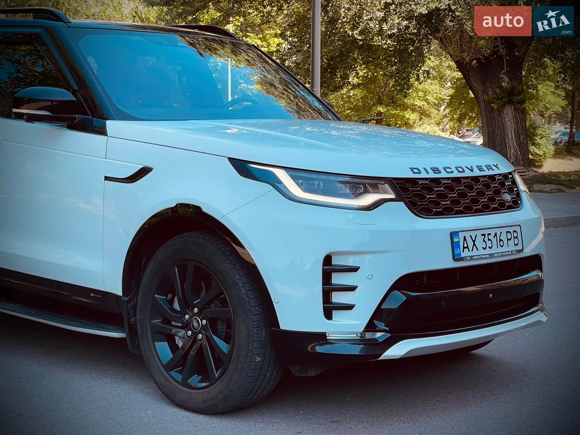 2021 Land Rover Discovery - мініатюра 5