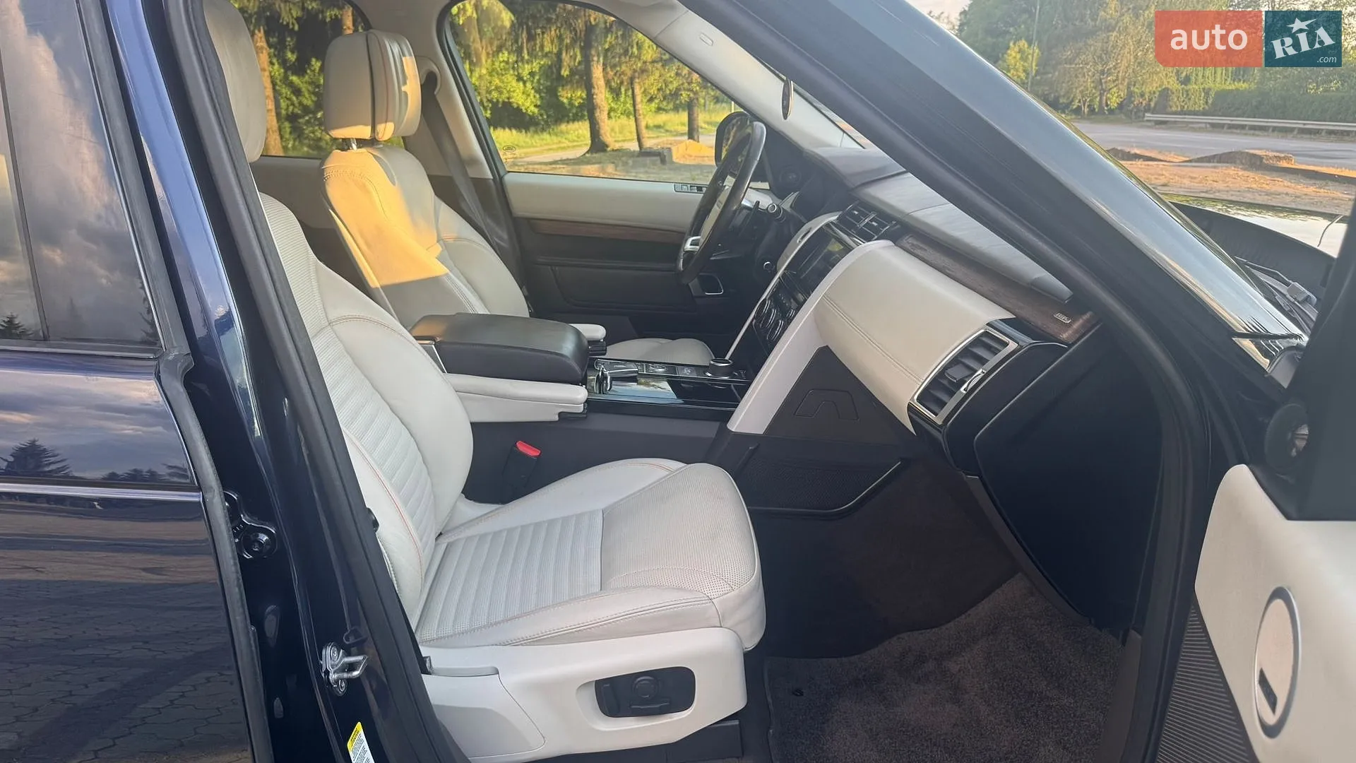 2019 Land Rover Discovery - мініатюра 62