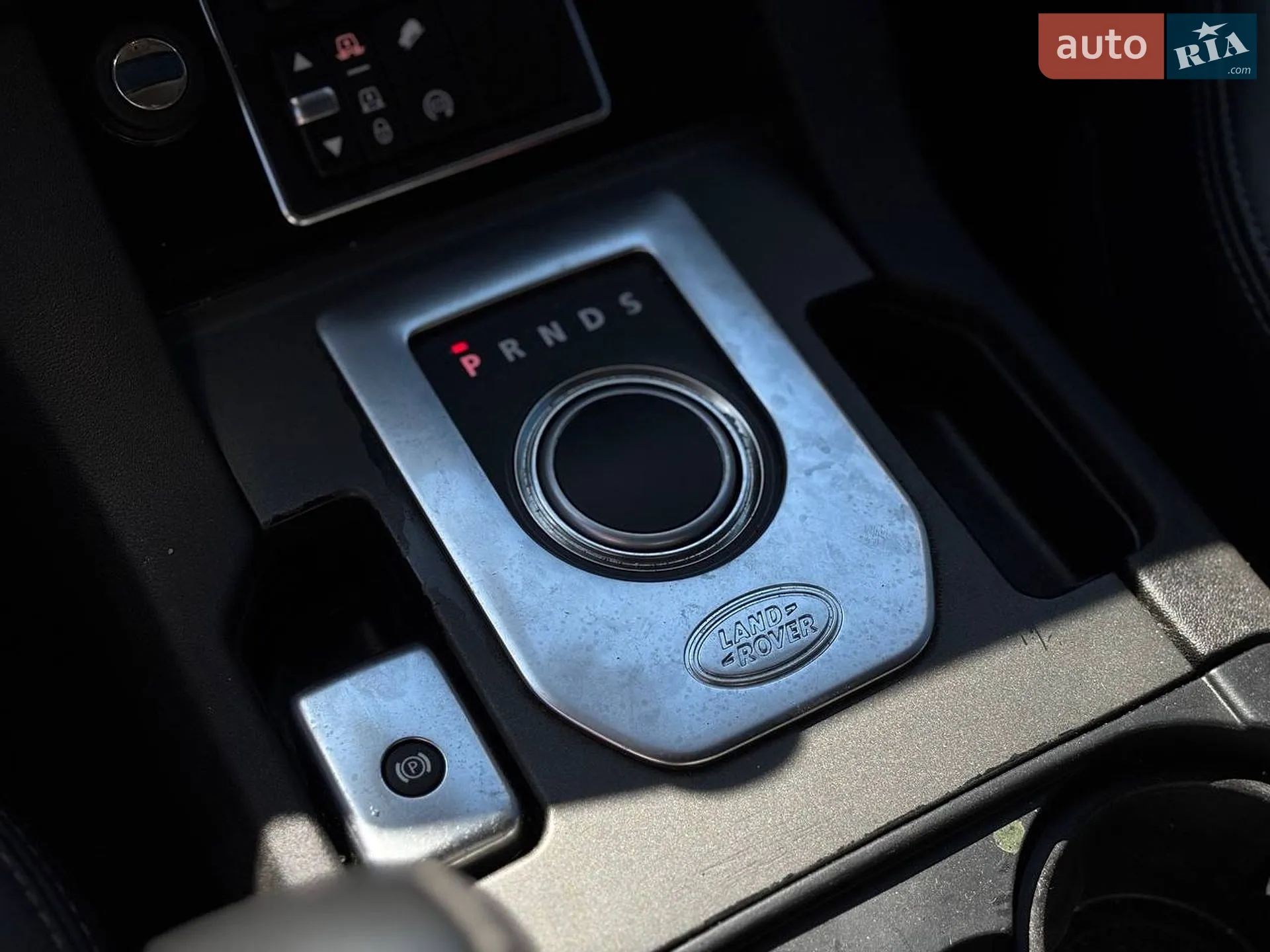 2016 Land Rover Discovery - мініатюра 19
