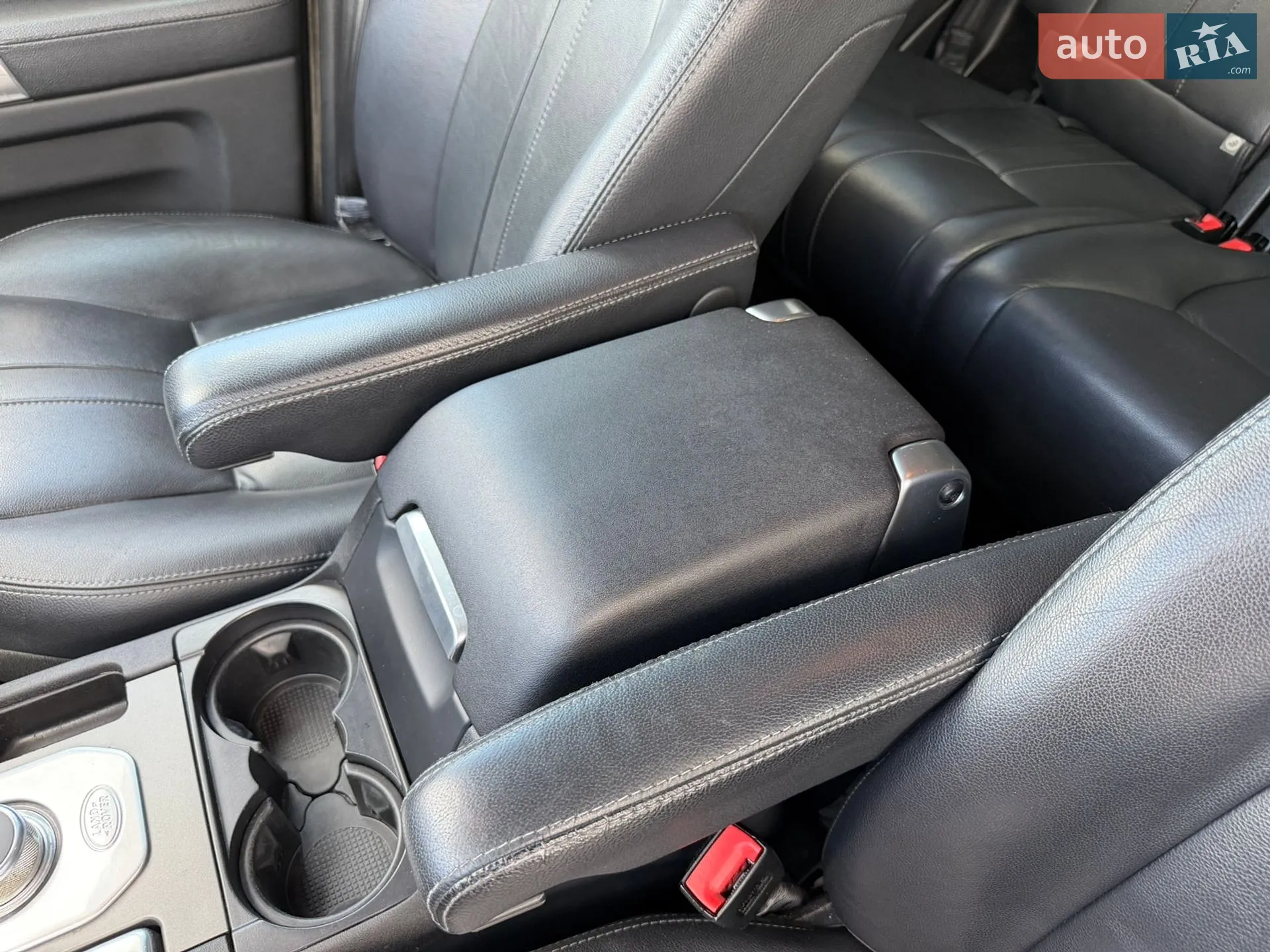 2014 Land Rover Discovery - мініатюра 46