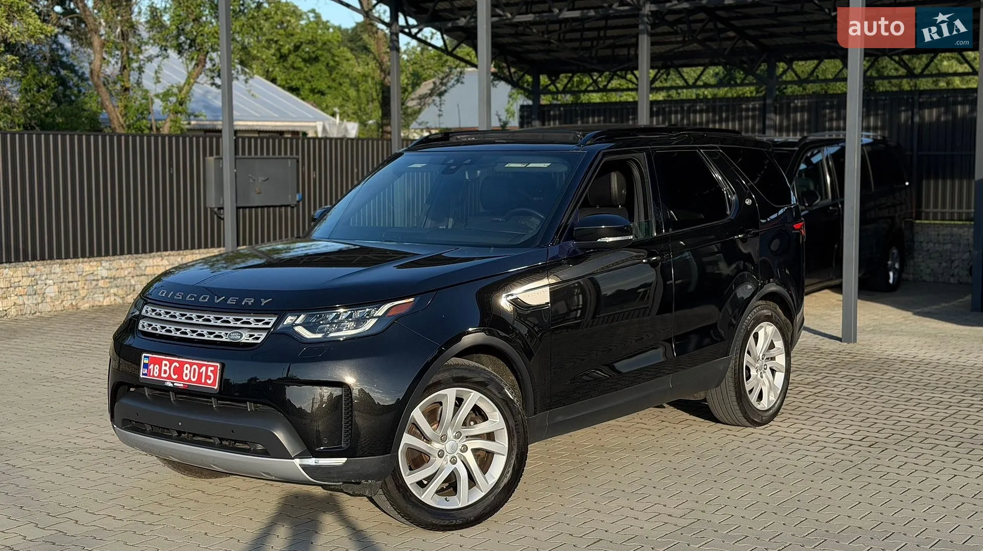 2017 Land Rover Discovery - фото 1