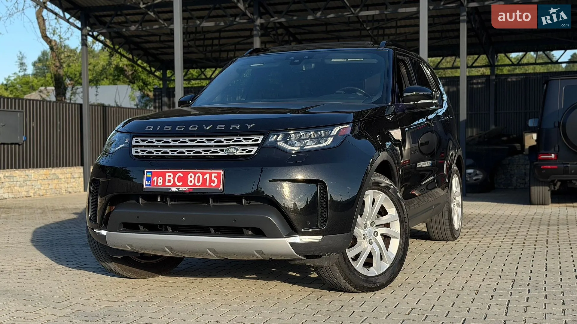 2017 Land Rover Discovery - мініатюра 3