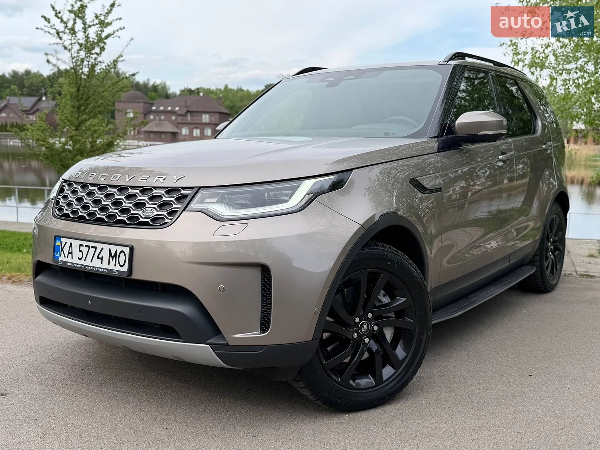 2021 Land Rover Discovery - мініатюра 6