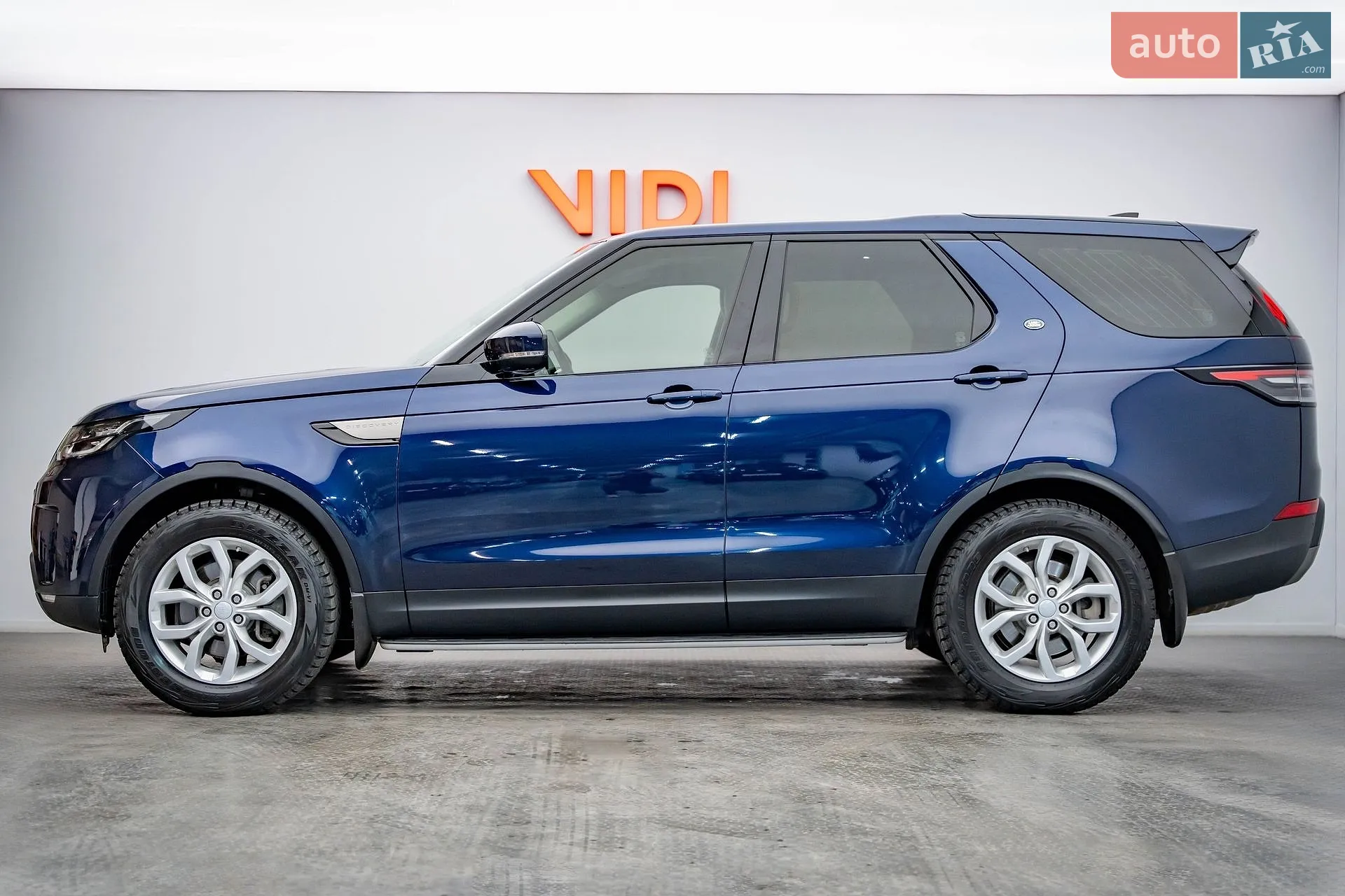 2017 Land Rover Discovery - мініатюра 5