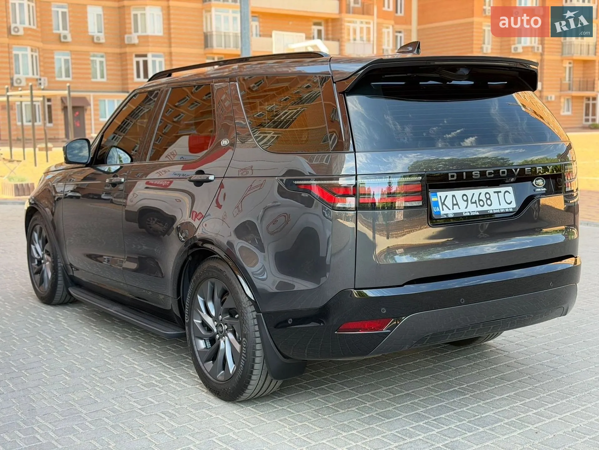 2021 Land Rover Discovery - мініатюра 8