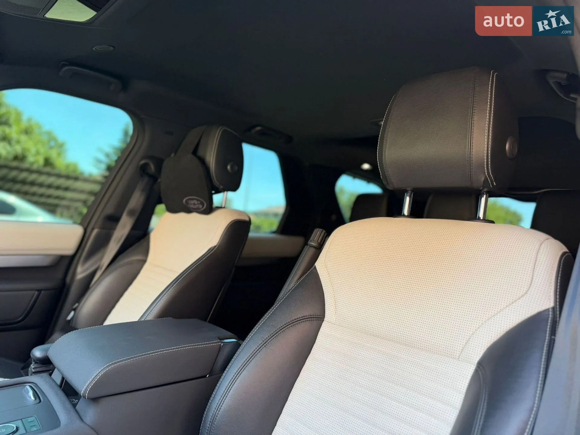 2021 Land Rover Discovery - мініатюра 20