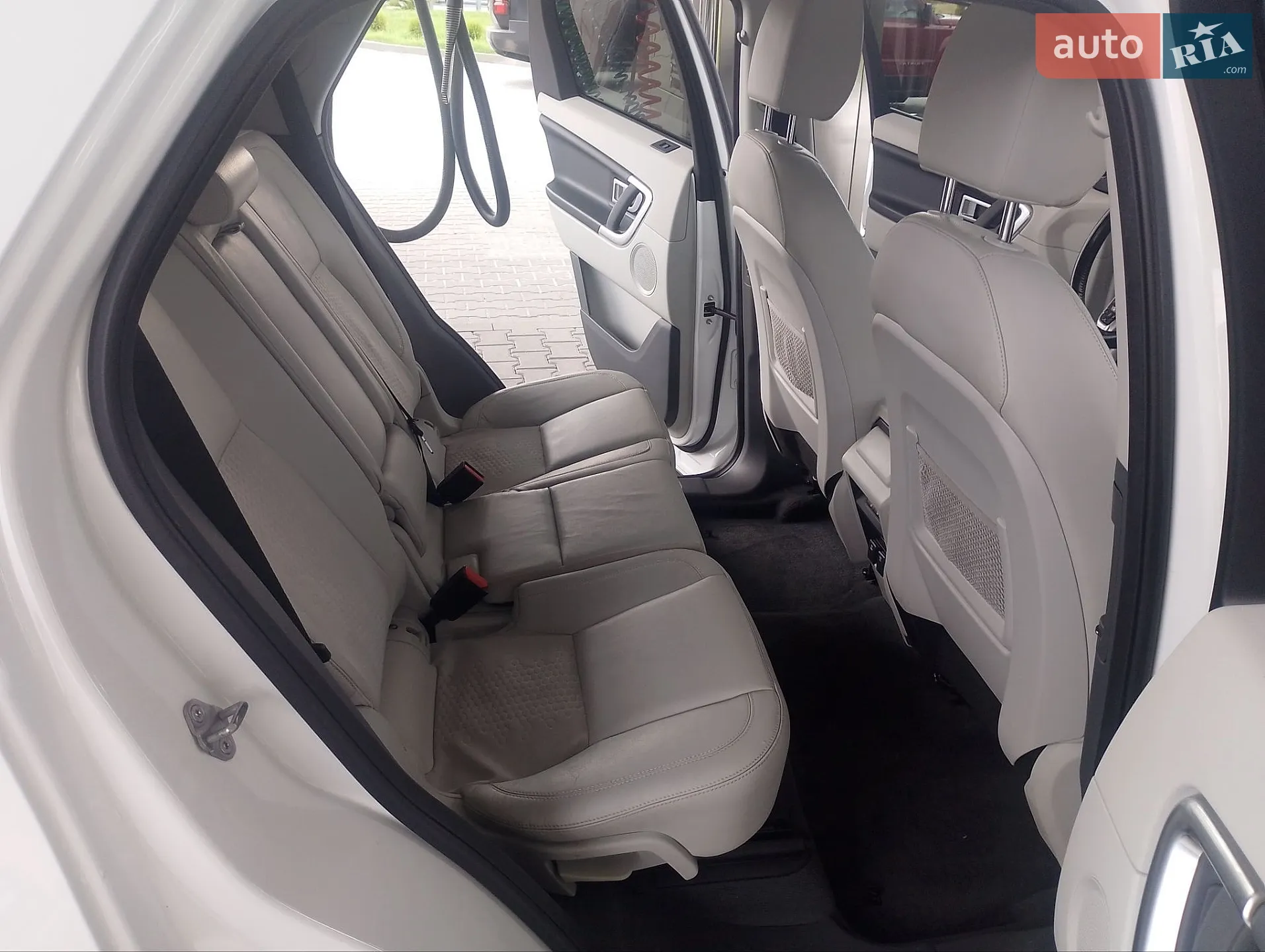 2016 Land Rover Discovery Sport - мініатюра 10