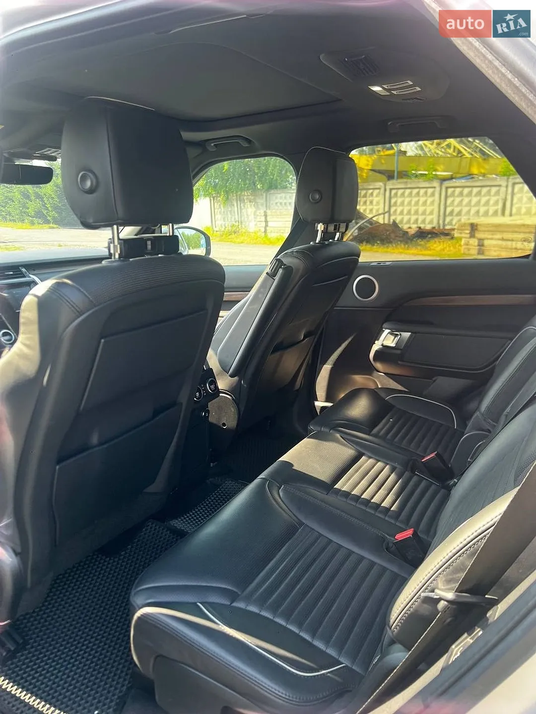 2018 Land Rover Discovery - мініатюра 4