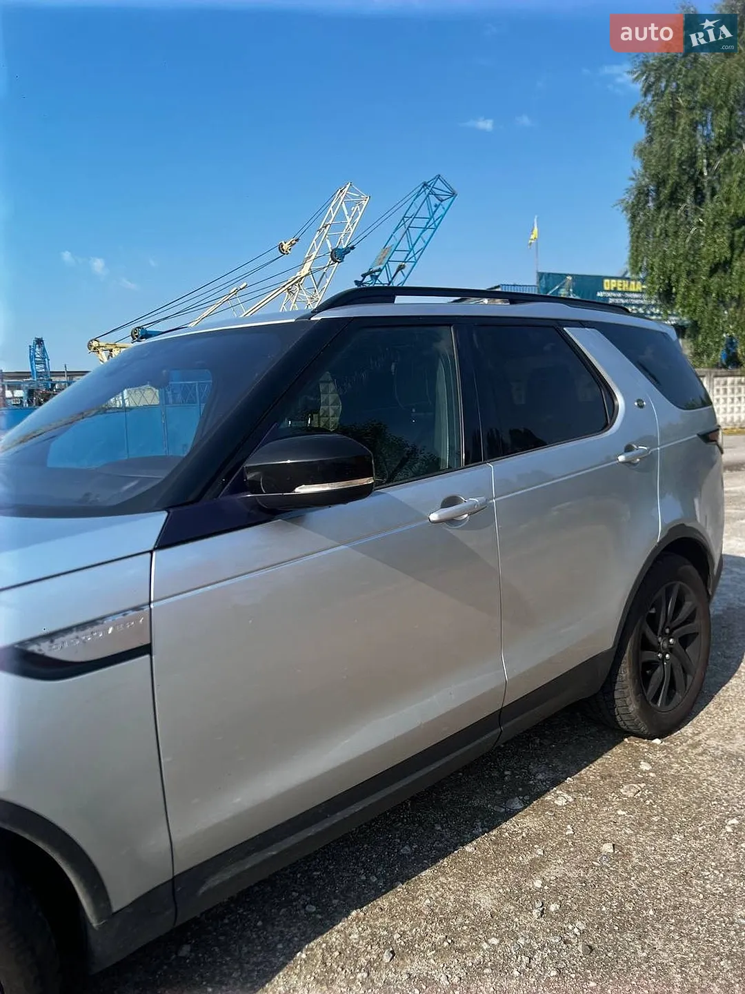 2018 Land Rover Discovery - мініатюра 9