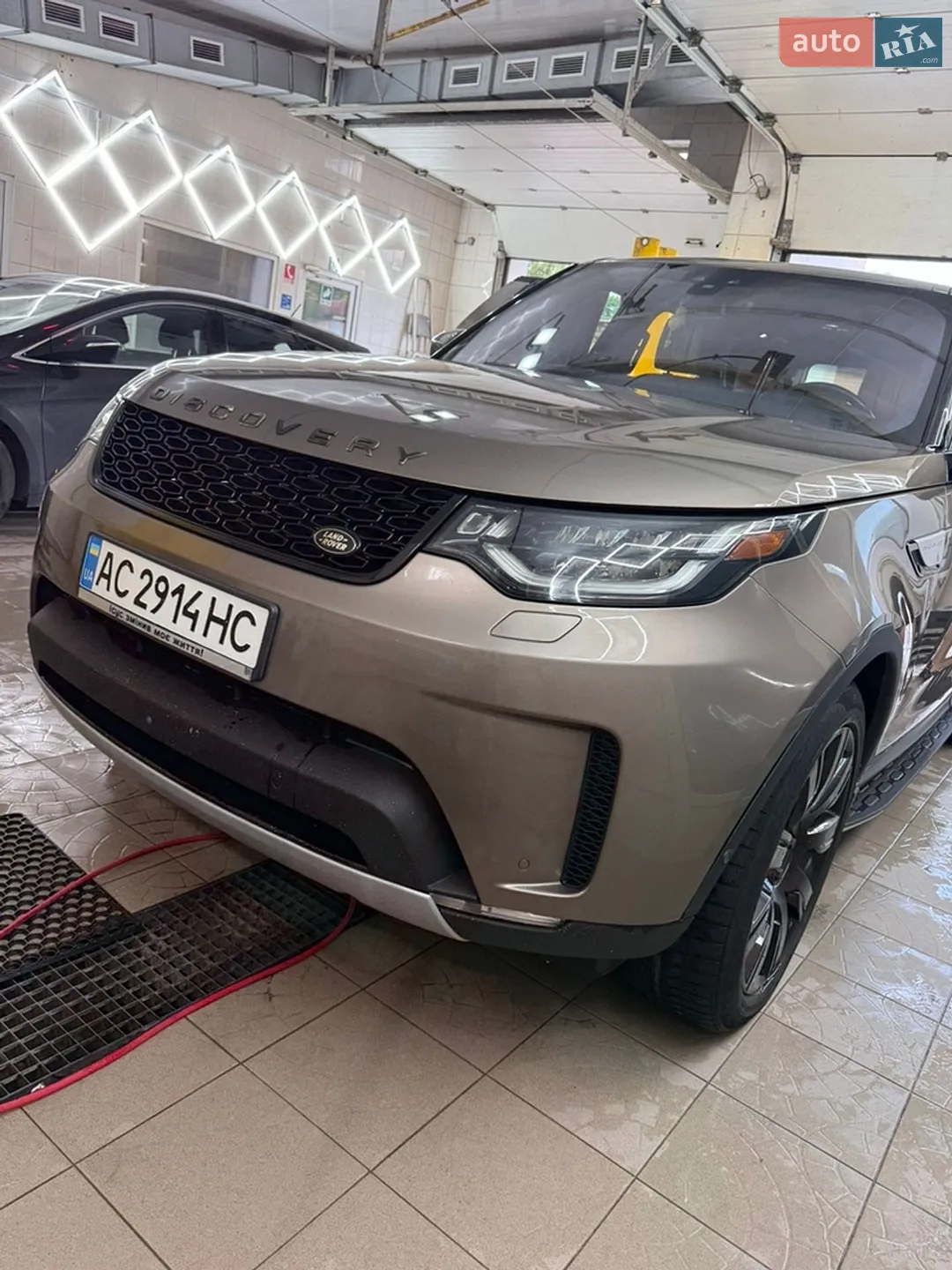 2017 Land Rover Discovery - мініатюра 10