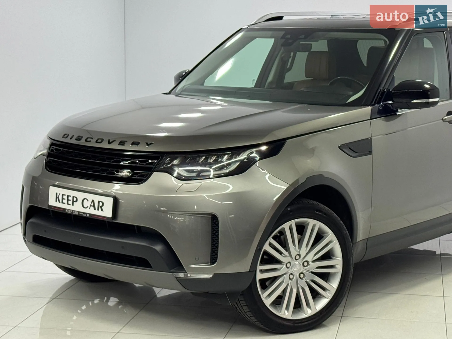 2017 Land Rover Discovery - мініатюра 2