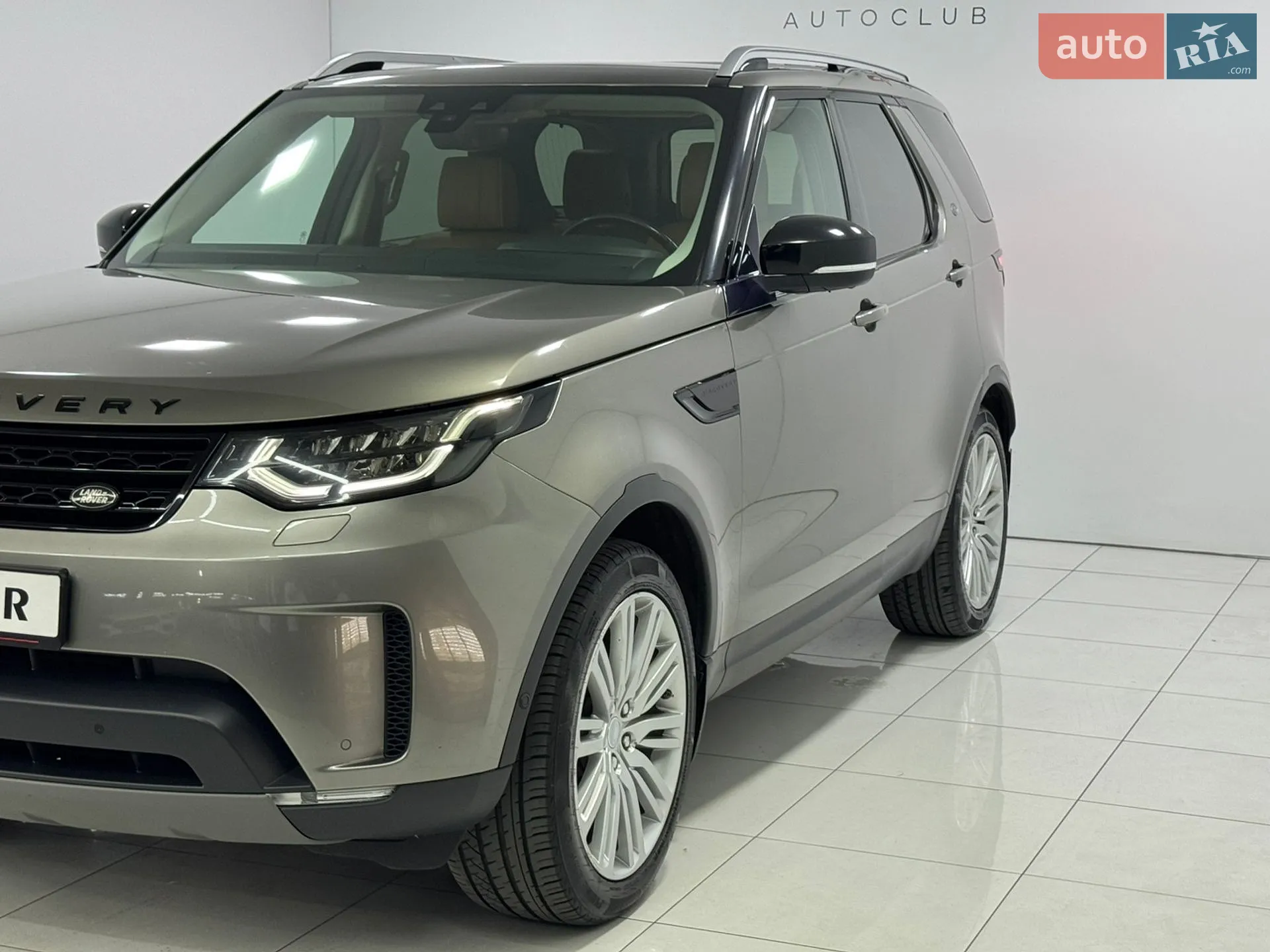 2017 Land Rover Discovery - мініатюра 10