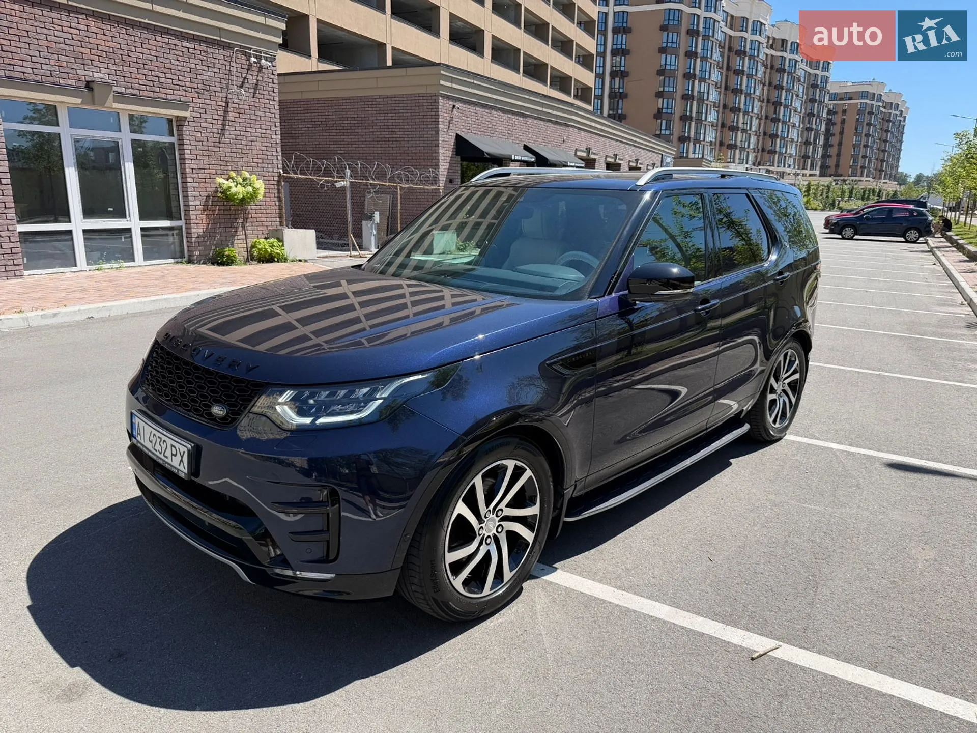 2018 Land Rover Discovery - мініатюра 9