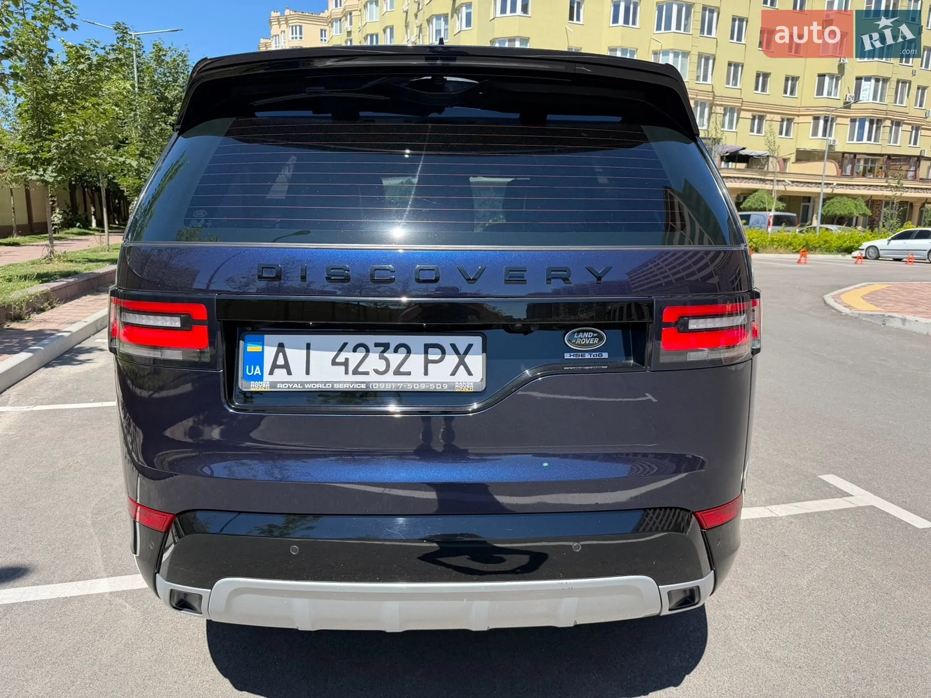 2018 Land Rover Discovery - мініатюра 13