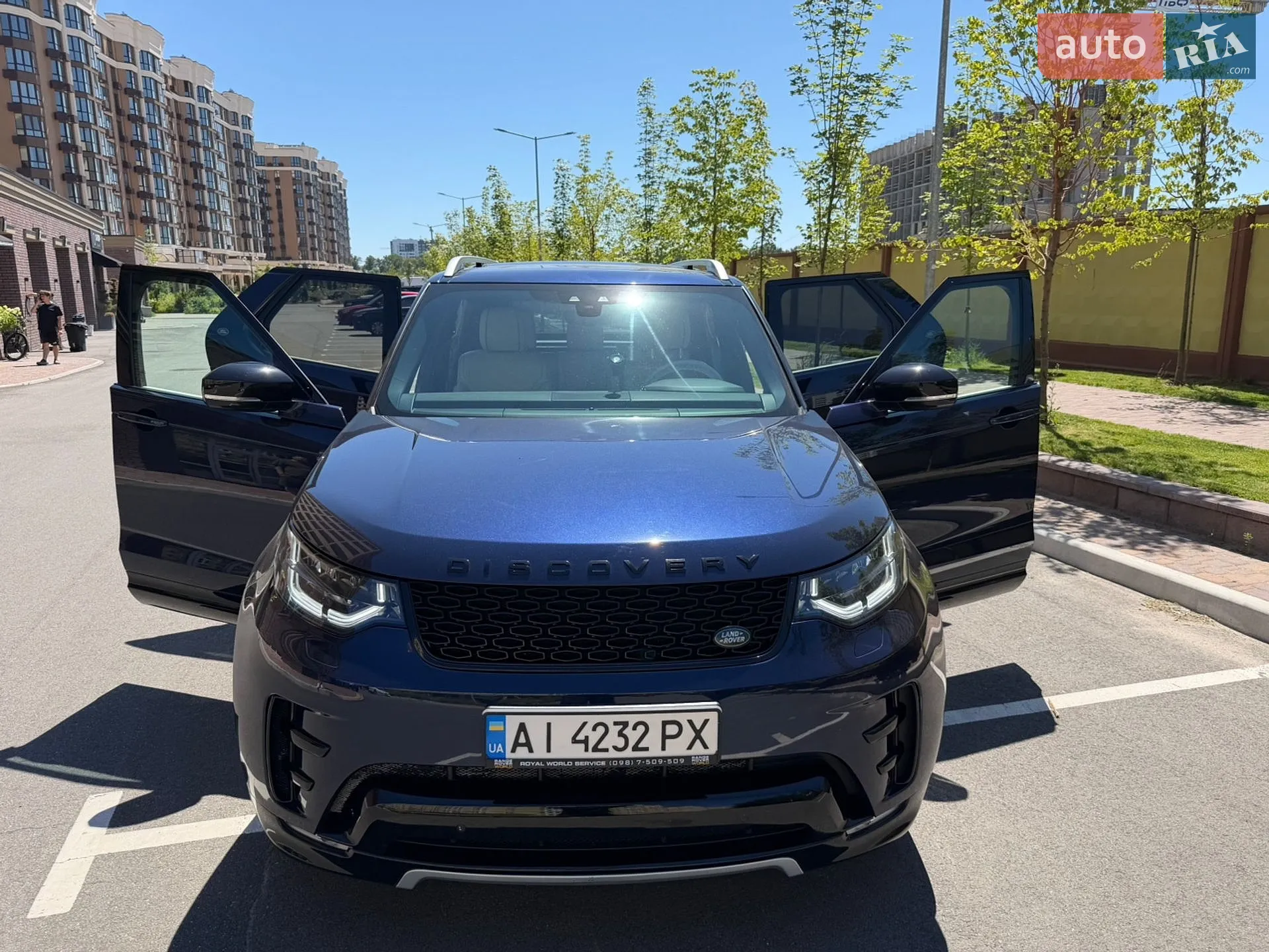 2018 Land Rover Discovery - мініатюра 19