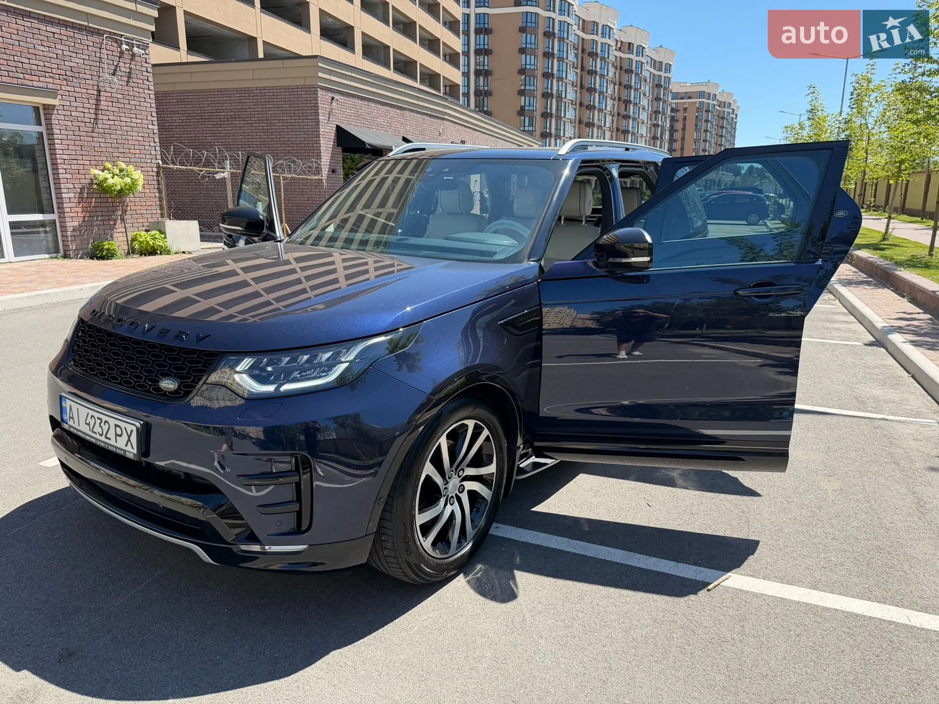 2018 Land Rover Discovery - мініатюра 22