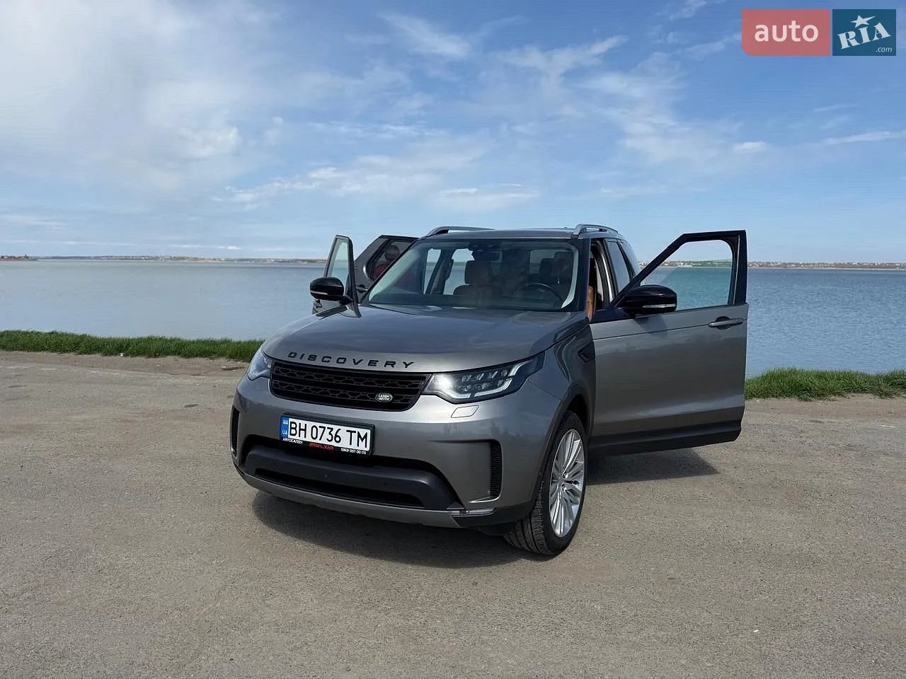 2017 Land Rover Discovery - мініатюра 12