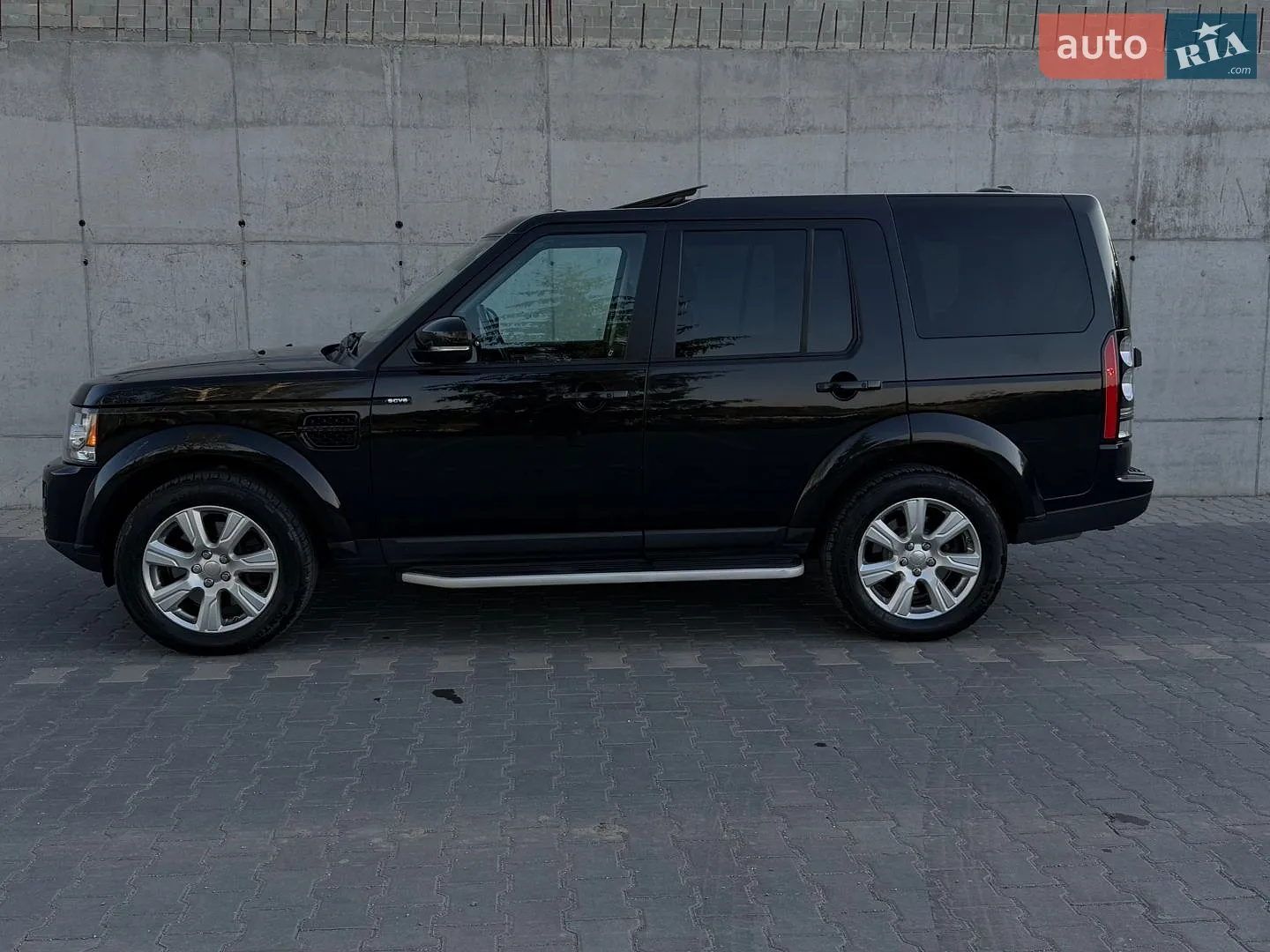 2015 Land Rover Discovery - мініатюра 13