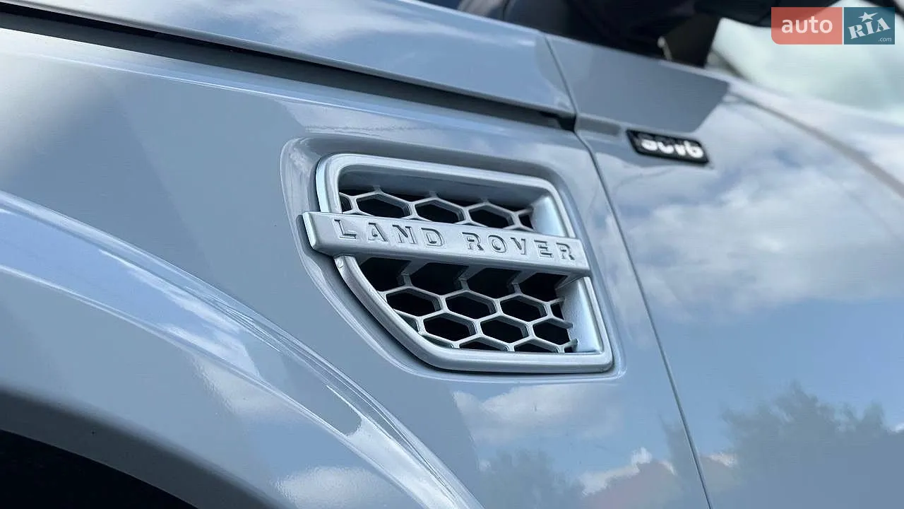 2016 Land Rover Discovery - мініатюра 31