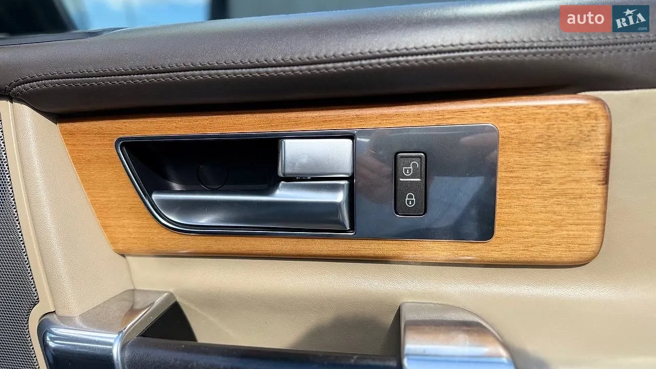 2016 Land Rover Discovery - мініатюра 109