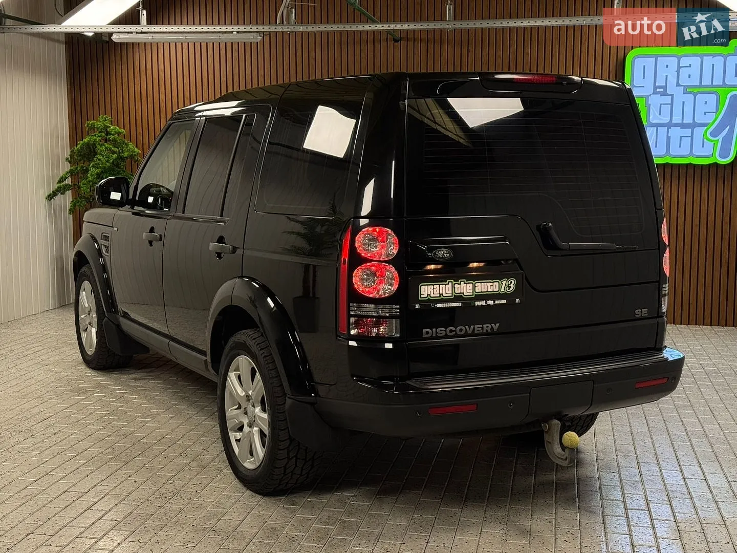 2016 Land Rover Discovery - мініатюра 47