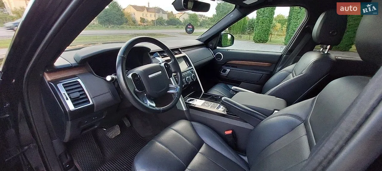 2019 Land Rover Discovery - мініатюра 17