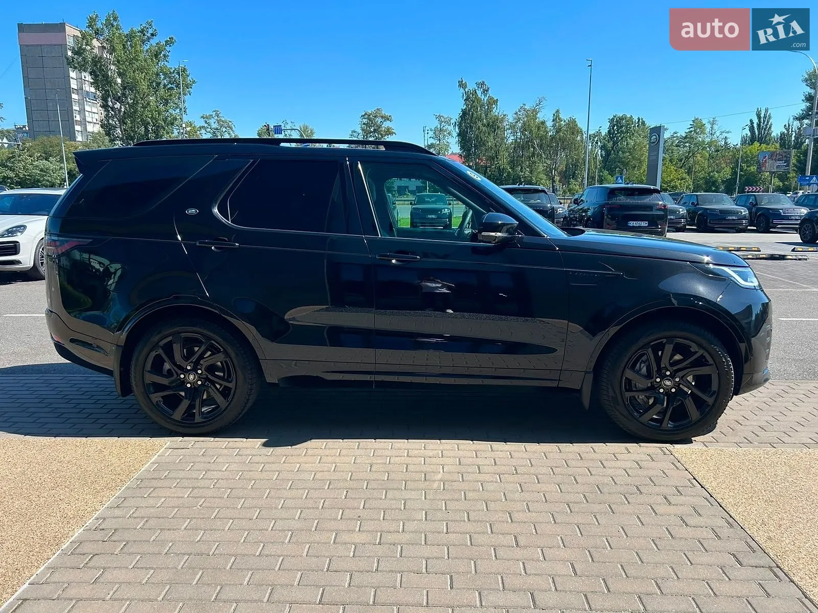 2023 Land Rover Discovery - мініатюра 41