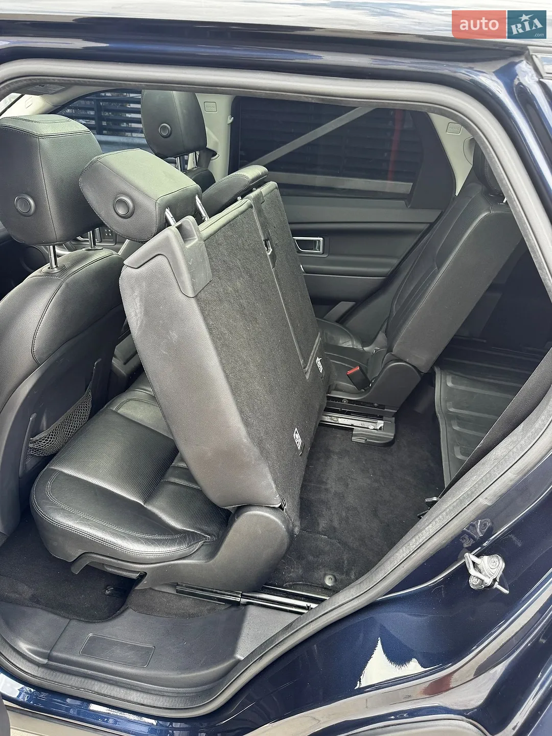 2016 Land Rover Discovery - мініатюра 33
