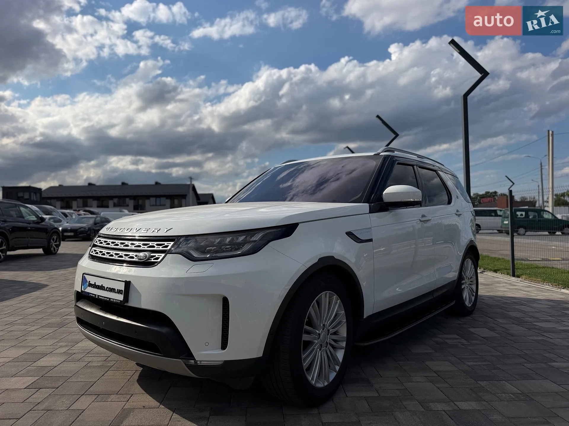 2018 Land Rover Discovery - мініатюра 7