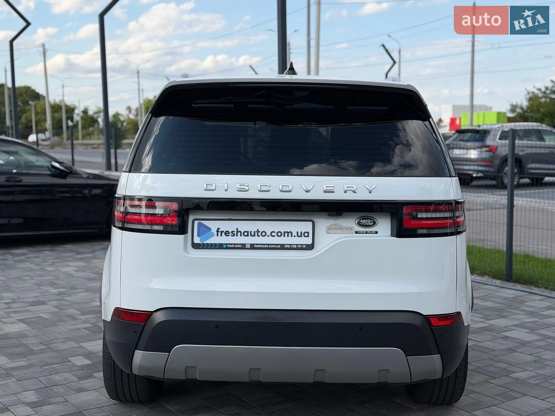 2018 Land Rover Discovery - мініатюра 9