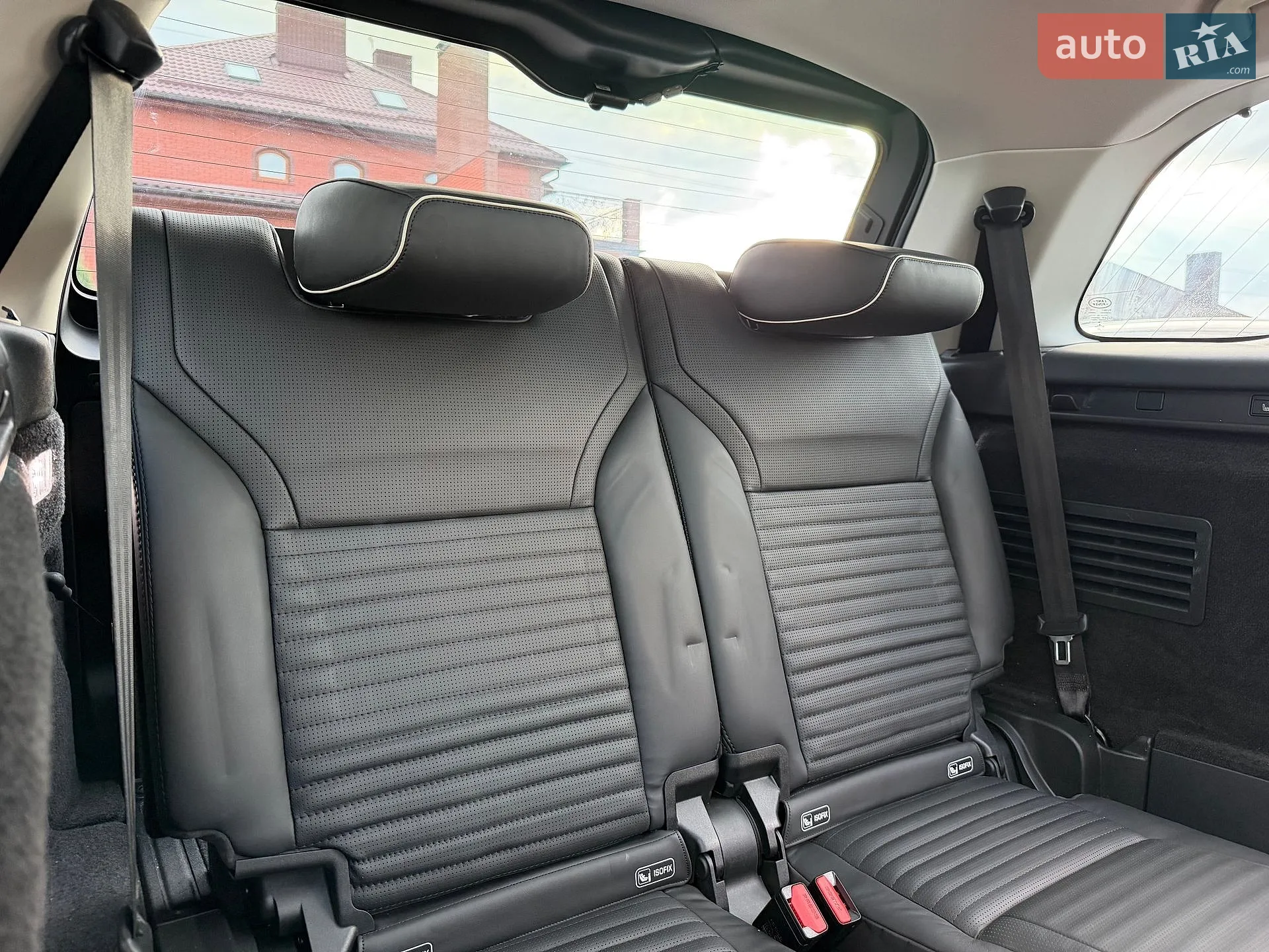 2018 Land Rover Discovery - мініатюра 45