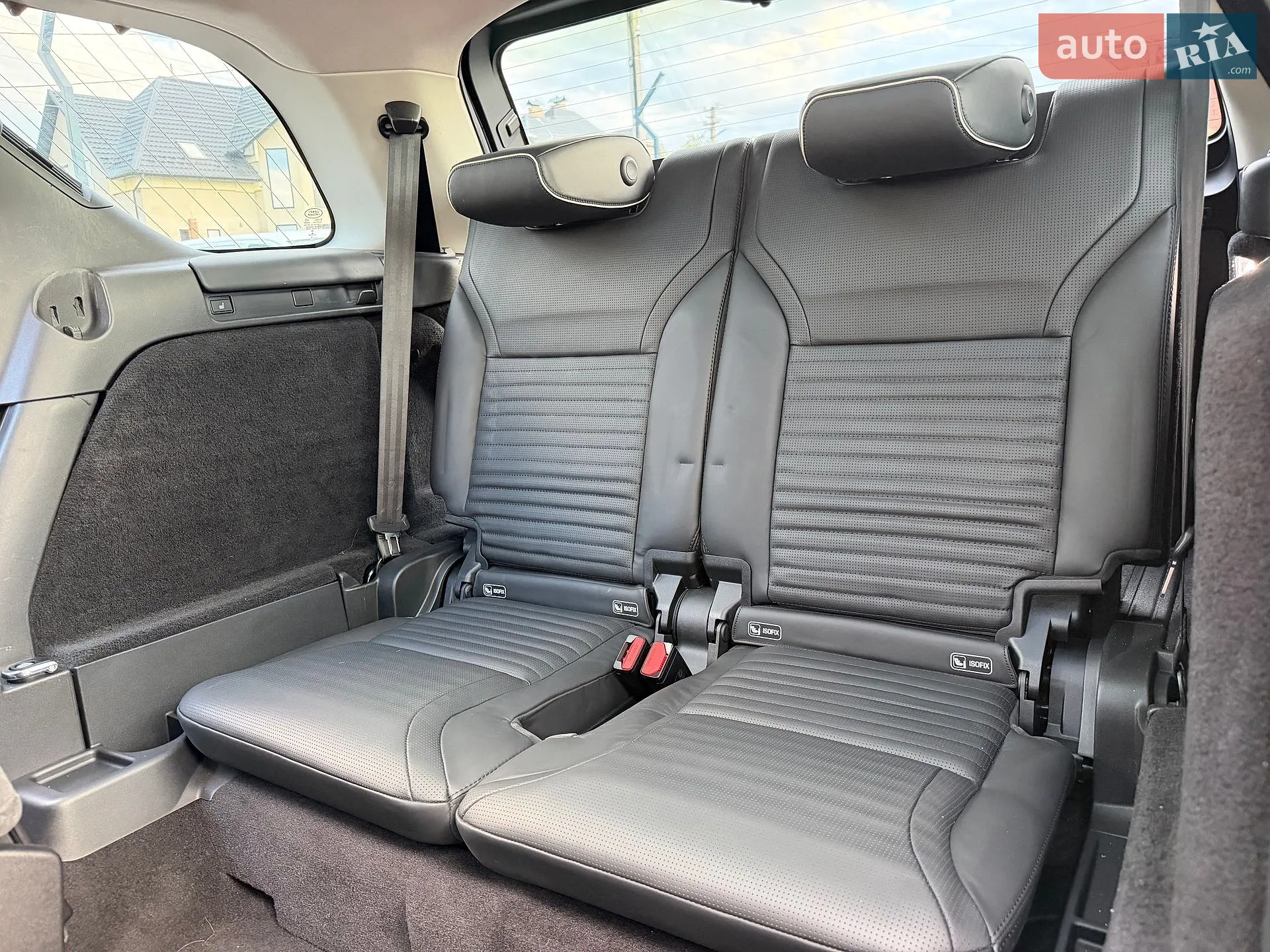 2018 Land Rover Discovery - мініатюра 47