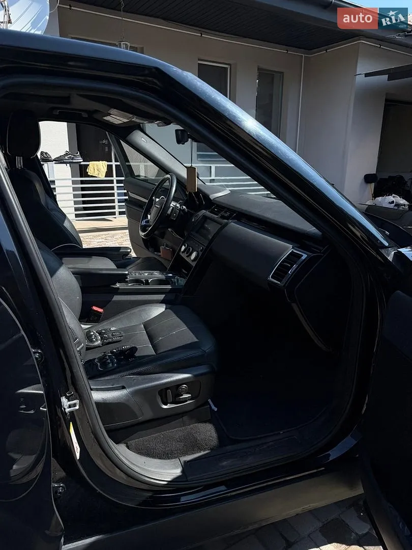 2018 Land Rover Discovery - мініатюра 11