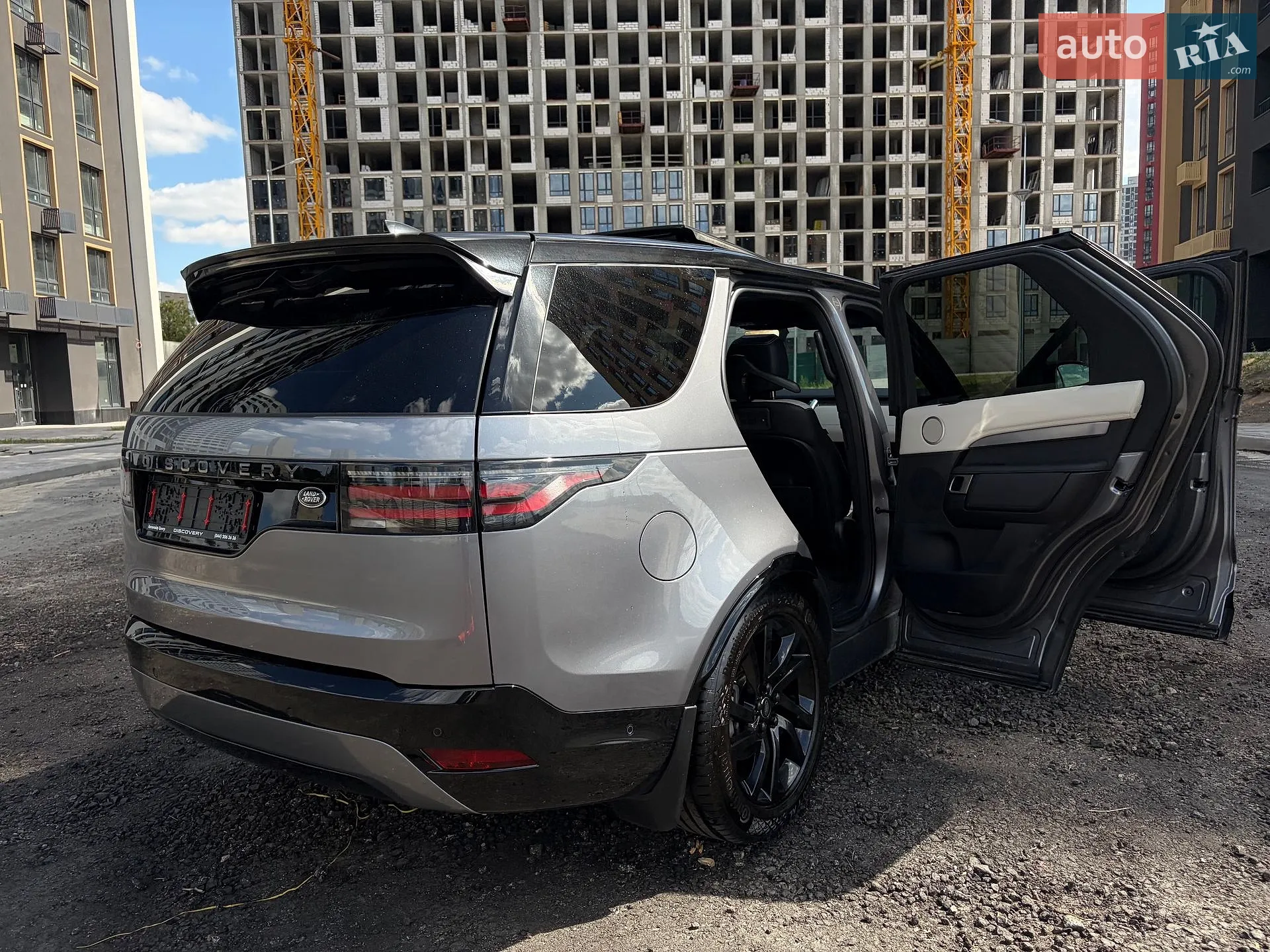 2021 Land Rover Discovery - мініатюра 36