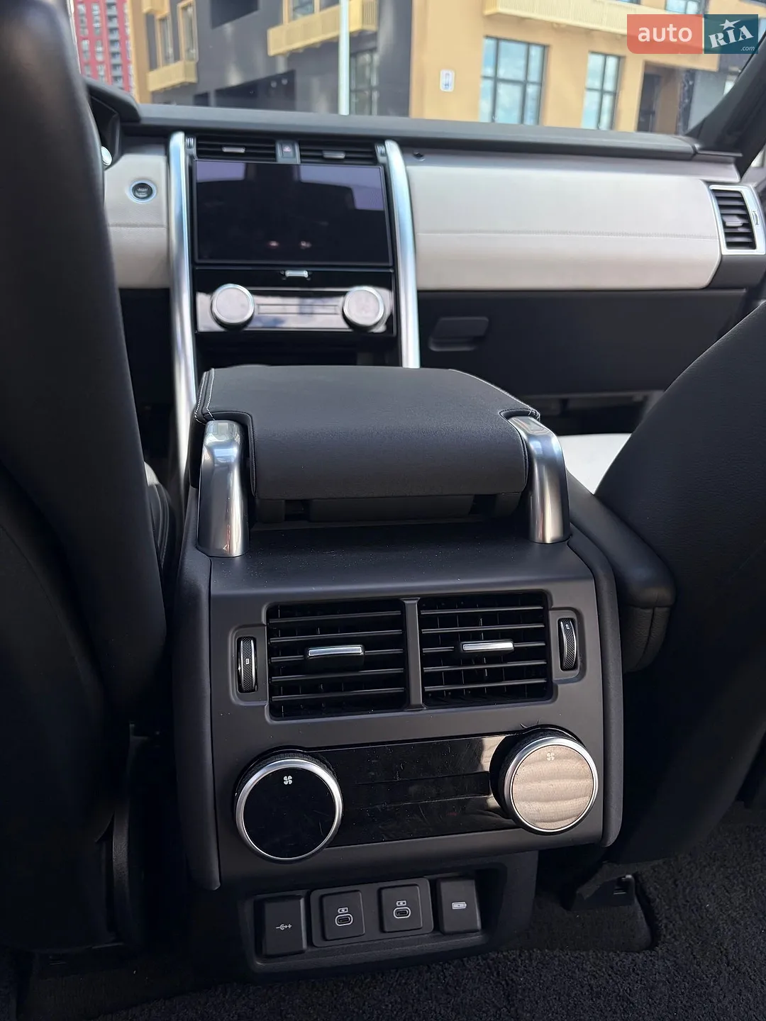 2021 Land Rover Discovery - мініатюра 92