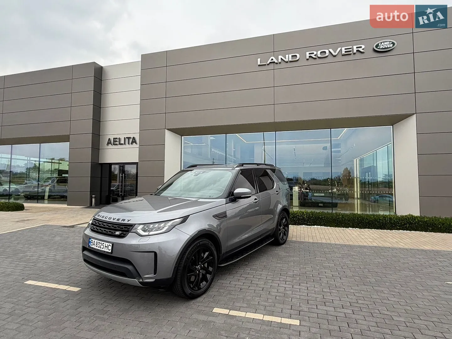 2019 Land Rover Discovery - мініатюра 4