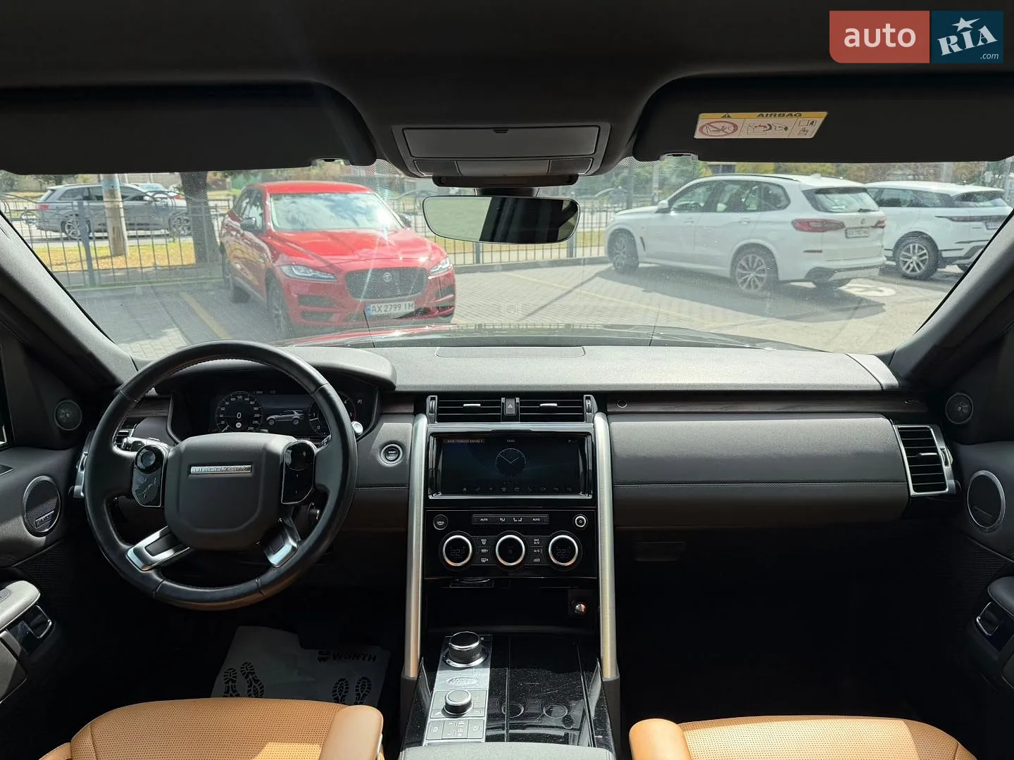 2019 Land Rover Discovery - мініатюра 26
