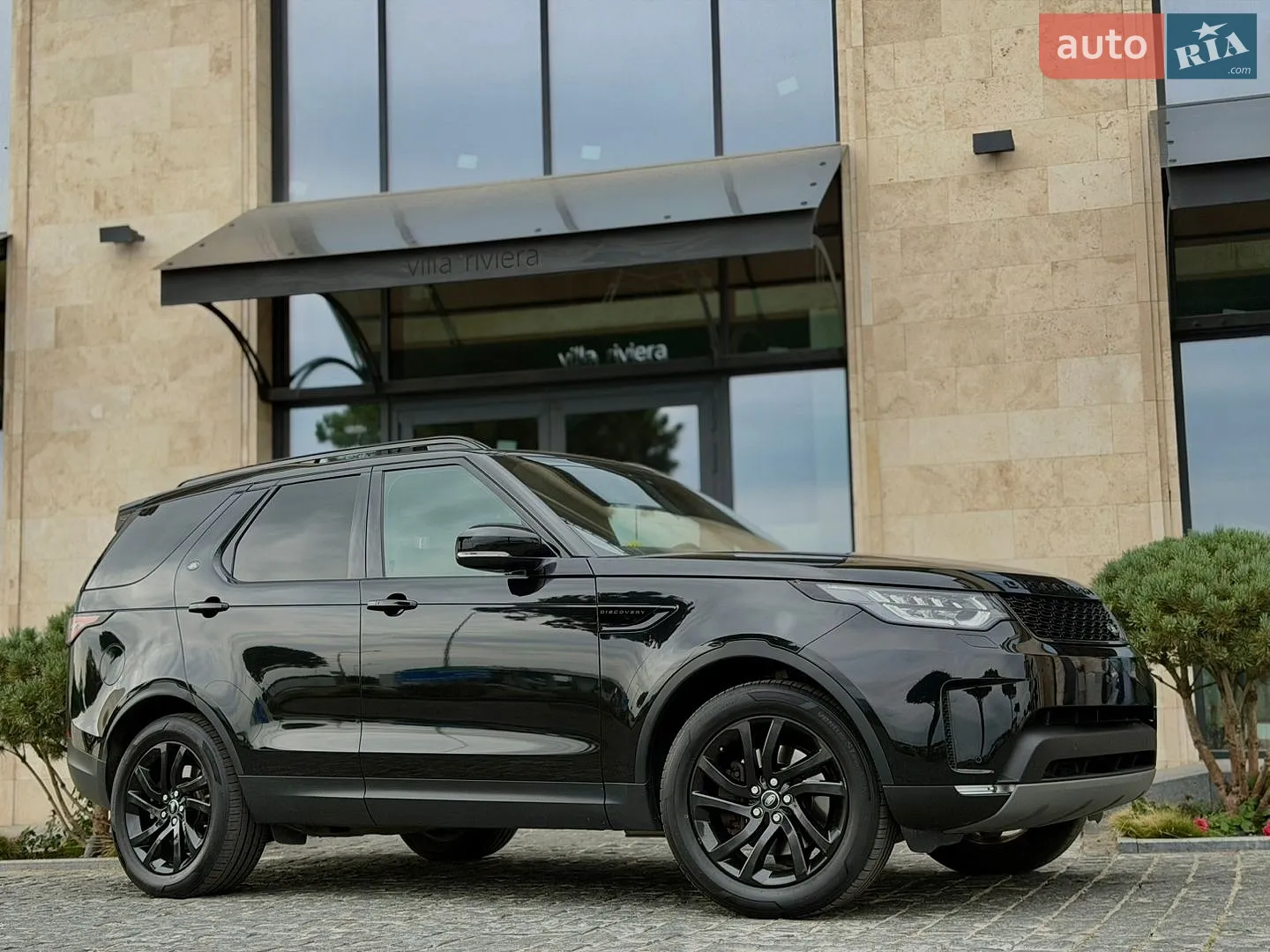 2017 Land Rover Discovery - мініатюра 4
