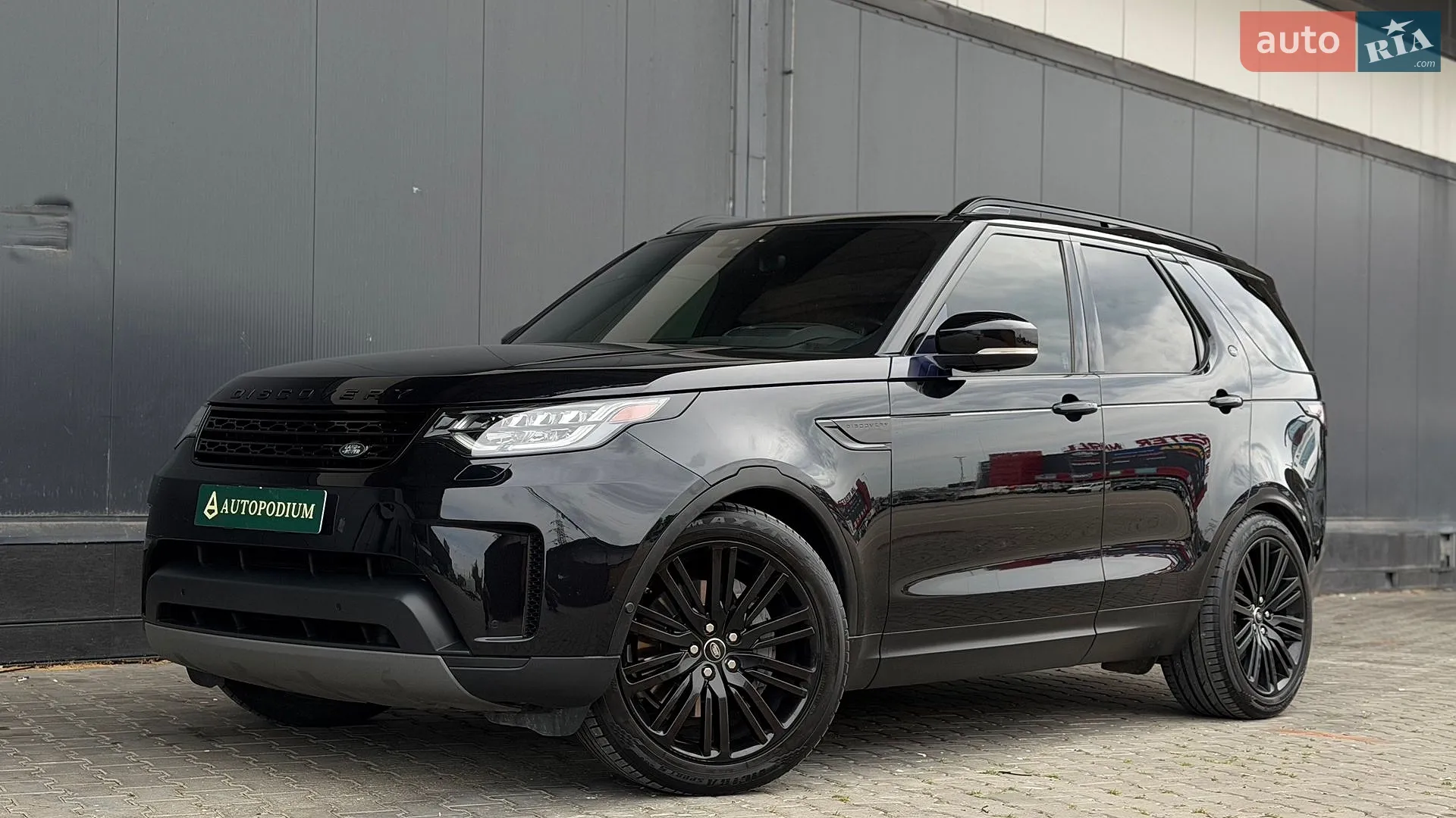 2018 Land Rover Discovery - фото 1
