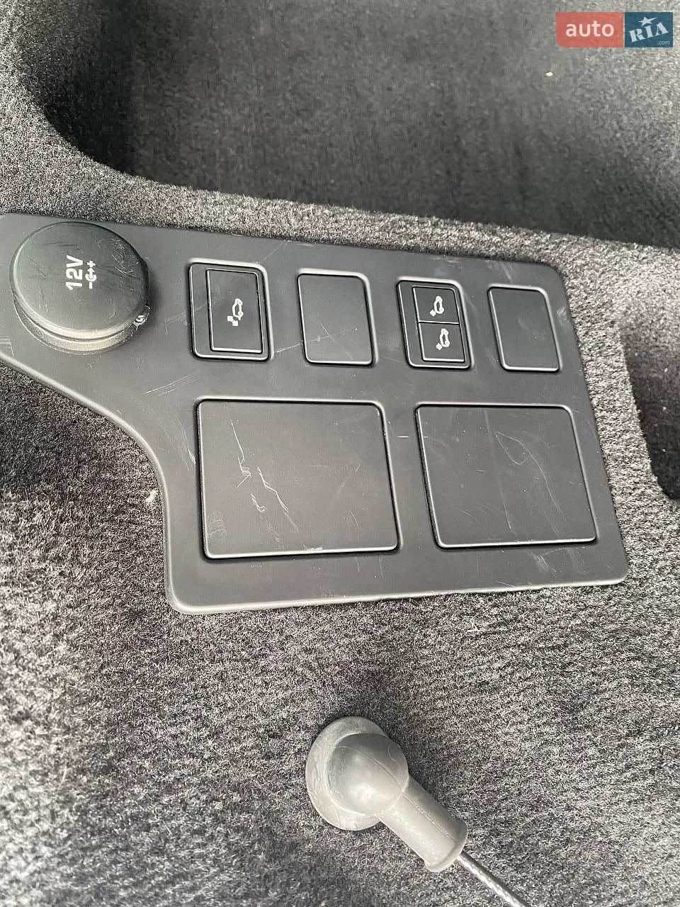 2018 Land Rover Discovery - мініатюра 22