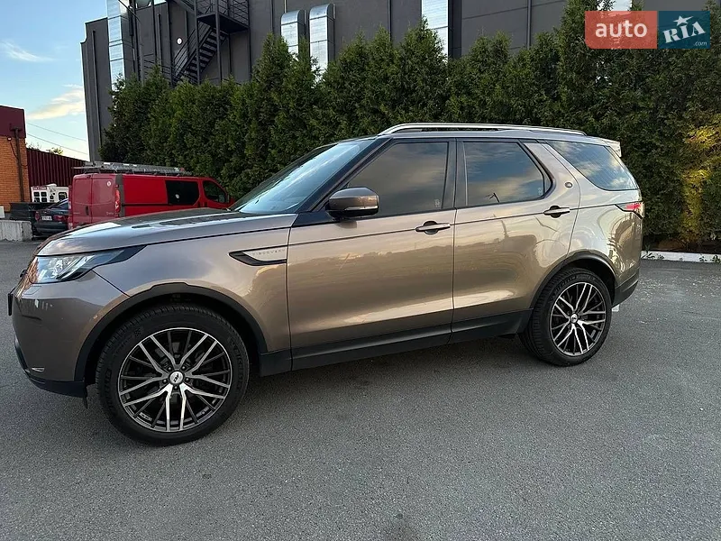 Land Rover Discovery 2017