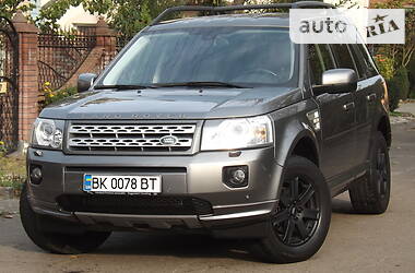 Позашляховик / Кросовер Land Rover Freelander 2011 в 