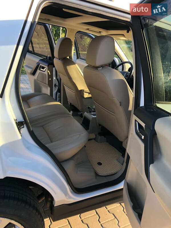 Позашляховик / Кросовер Land Rover Freelander 2011 в Івано-Франківську